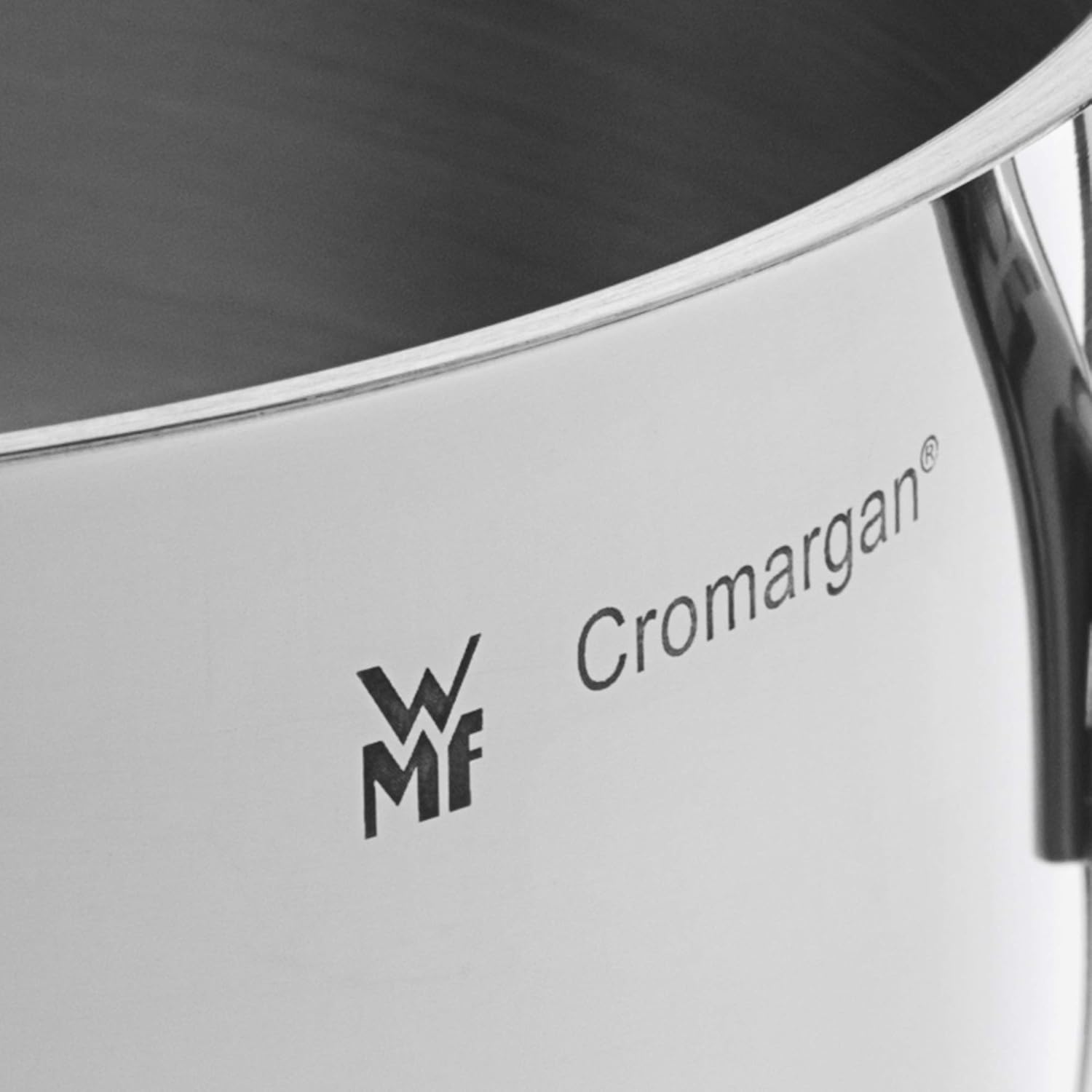 WMF Nudeltopf mit Sieb 24 cm Induktion, Kochtopf groß 7l, Spaghettitopf mit Glasdeckel, Cromargan Edelstahl poliert, Pastatopf